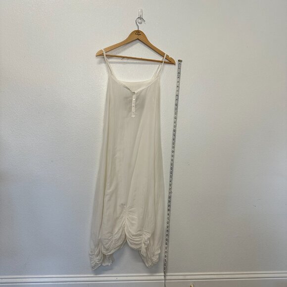 Magnolia Pearl Slip Dress - Picture 3 of 10